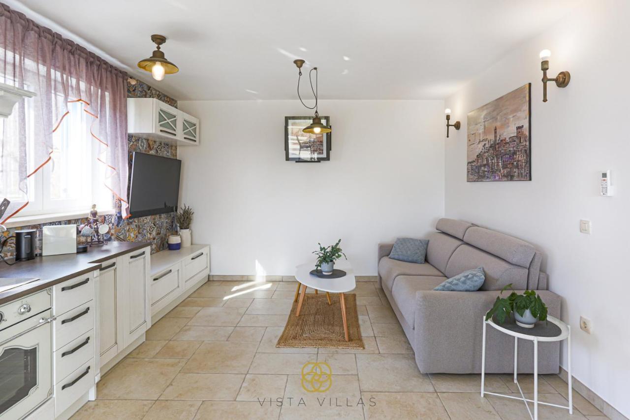 Vista Villas - Salty Kisses Apartment Villa S Ražanac 外观 照片